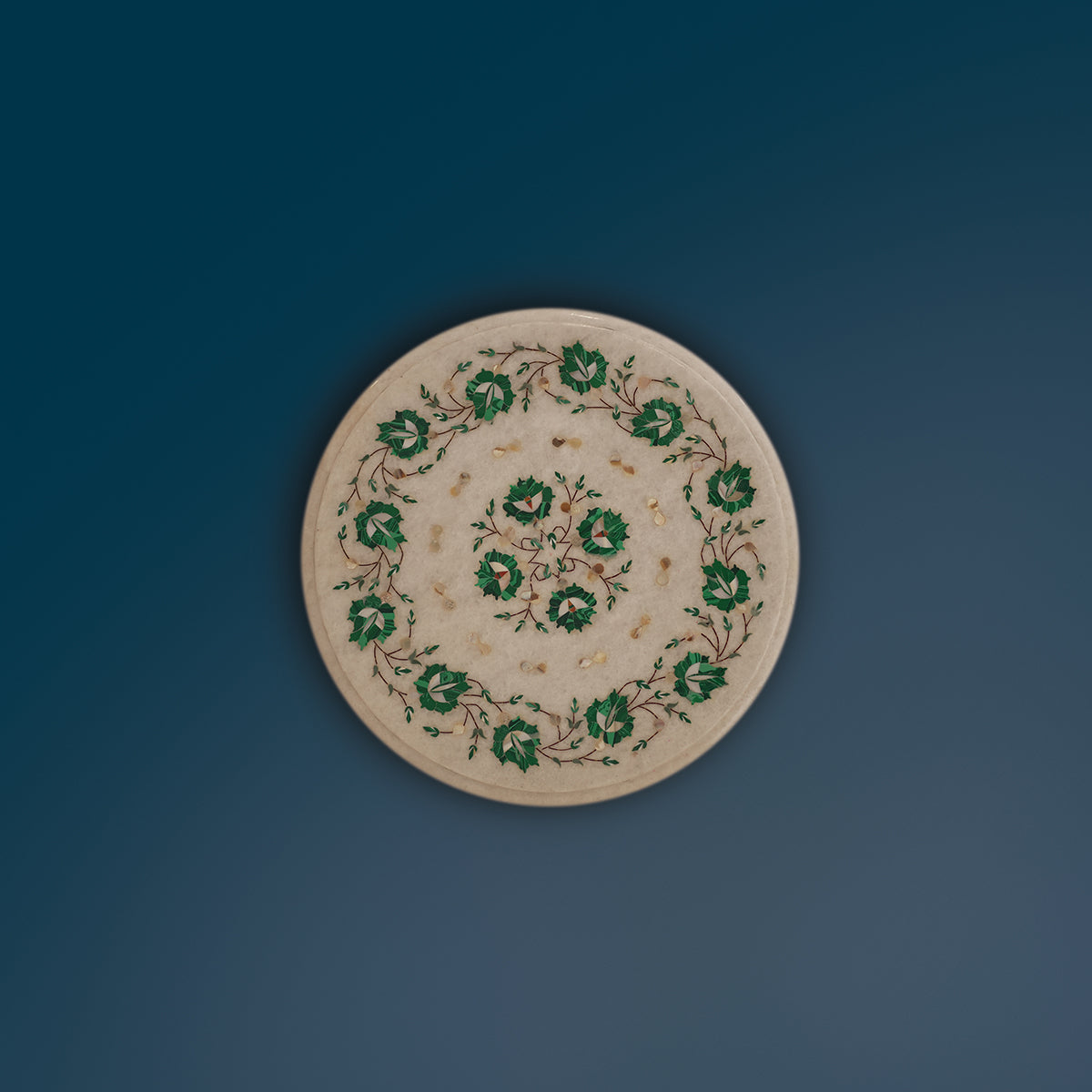 Artistic marble table top made using pietra dura techniques